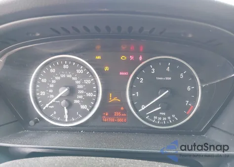 2006 BMW 530Xi из США, поврежденный, VIN WBANF73506CU20091